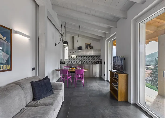 Caffe Maya * مازلِيانيكو