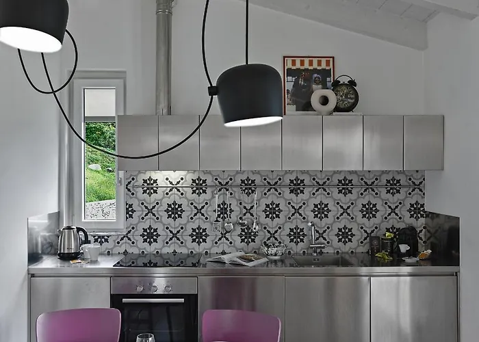 بيت للعطل Caffe Maya